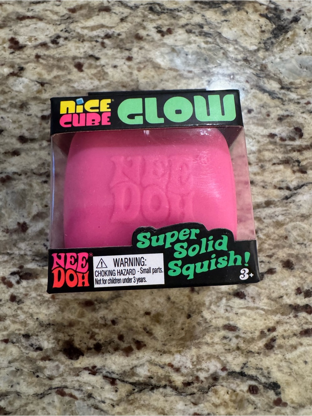 **NIB* Authentic NeeDoh Nice Cube Glow Super Solid Squish - Hot Pink